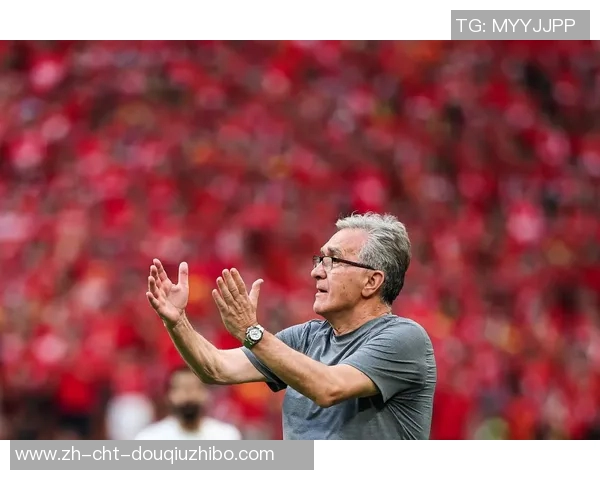 伊万团队计划向足协汇报工作6月生死战或将尝试新战术调整