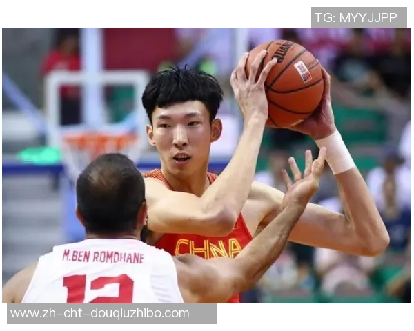 周琦因腰伤离开中国男篮前往美国进行专业治疗寻求康复之路